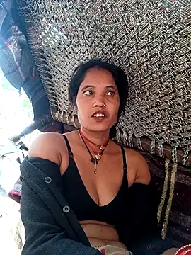 Webcam Model (Cuty_tanya)  is live.Free join now!