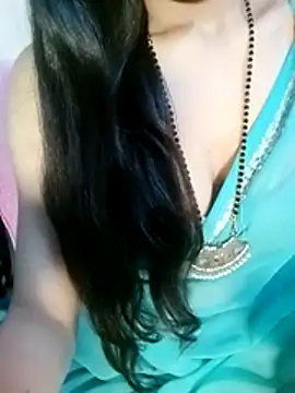 Webcam Model (Hot_rashika_)  is live.Free join now!