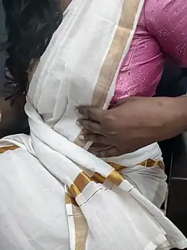 Webcam Model (Tamilmallu-duskygirl03)  is live.Free join now!