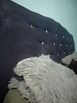 Webcam Model (Ariell_Kieran)  is live.Free join now!