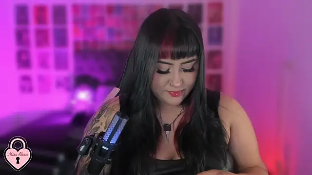 tellme_alexa - Tellme_Alexa's free webcam - UK Sex Cams