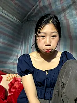 Mollie_jane from StripChat is inFreechat