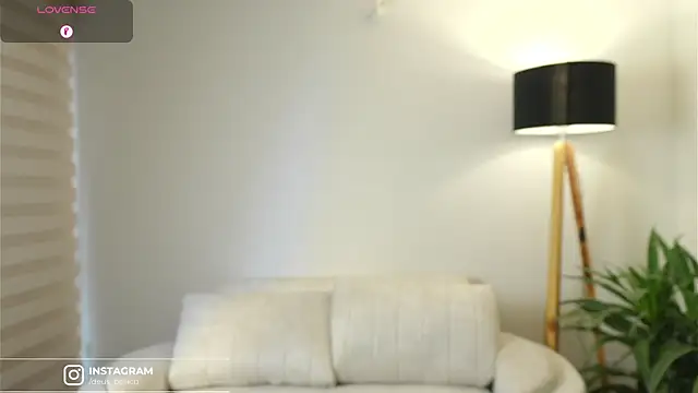 deusbellis - DeusbelliS's free webcam - UK Sex Cams