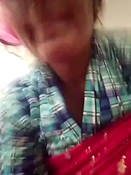 Webcam Model (aunty_sumy)  is live.Free join now!