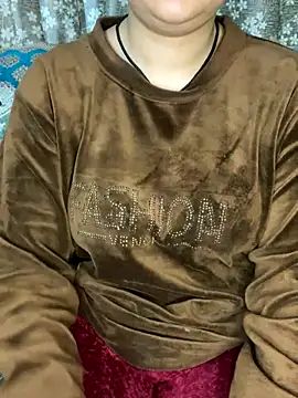 Webcam Model (Your_shubhi)  is live.Free join now!