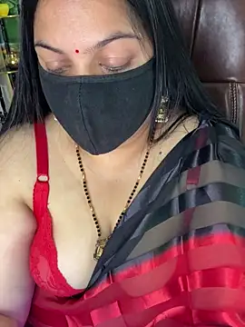 Webcam Model (FlatVincy4)  is live.Free join now!