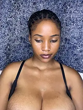 Webcam Model (chocogirl01)  is live.Free join now!