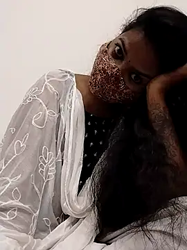 Webcam Model (Sumathi_1176)  is live.Free join now!