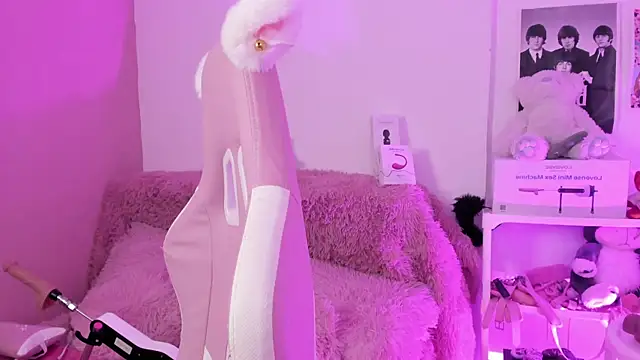 Sachi_Meow live on StripChat 