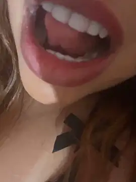 pimenta_gaby - Pimenta_gaby's free webcam - UK Sex Cams