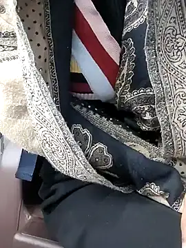 Webcam Model (Ruhi_07)  is live.Free join now!