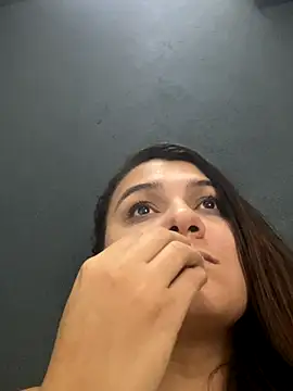 Webcam Model (Madyson94)  is live.Free join now!