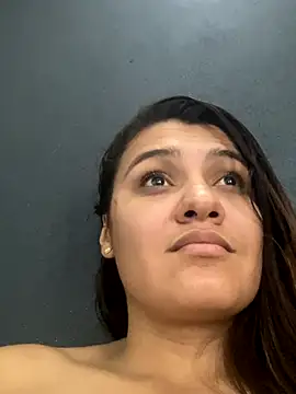 Webcam Model (Madyson94)  is live.Free join now!