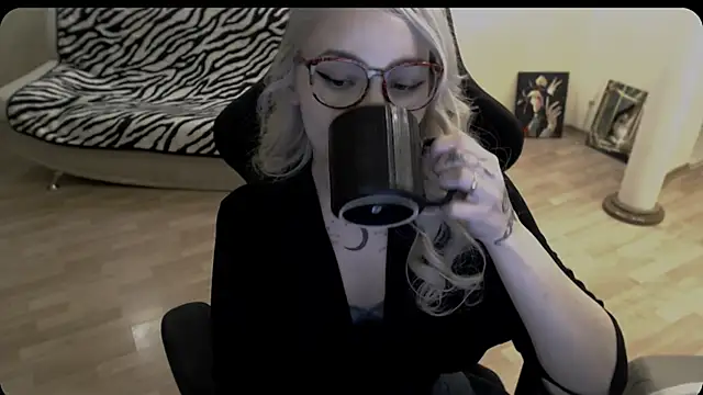 fromsun_forsoul777 - Fromsun_forsoul777's free webcam - UK Sex Cams