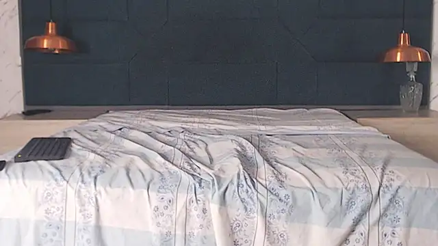 shule7 - Shule7's free webcam