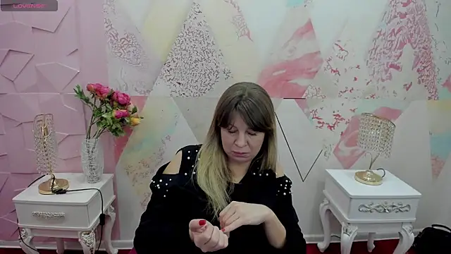 fergy_night1 - Fergy_night1's free webcam