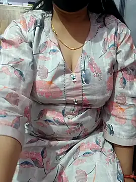 Webcam Model (roshni_agrawal0)  is live.Free join now!