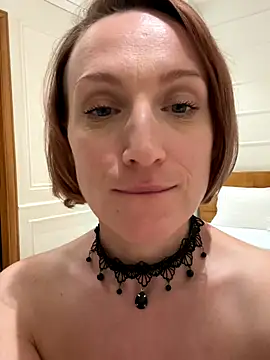 Webcam Model (UmaTruewoman)  is live.Free join now!