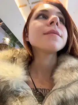 RosieSecret Live Webcam on Stripchat