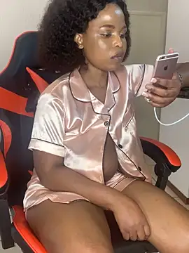 Webcam Model (jayjayja19)  is live.Free join now!