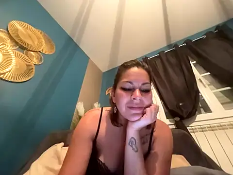 Webcam Model (minettedusud)  is live.Free join now!