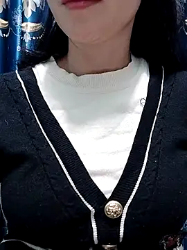 Webcam Model (Mc_chinese)  is live.Free join now!