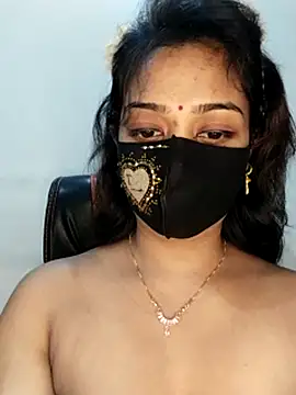 Webcam Model (Tapur-)  is live.Free join now!