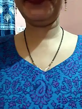 Webcam Model (Sonalihot_)  is live.Free join now!