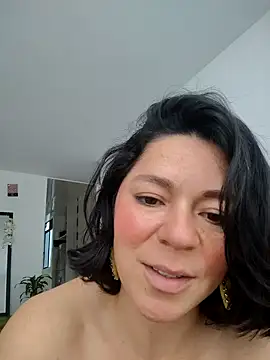 Webcam Model (disneey2888)  is live.Free join now!