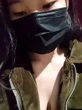 Webcam Model (Susce_123)  is live.Free join now!