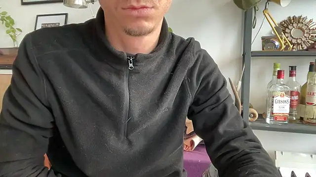 mikymikebbwd (M young) - sortez ma grosse queue /Take out my cock