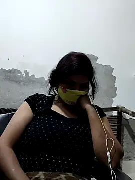 Webcam Model (illay_love)  is live.Free join now!