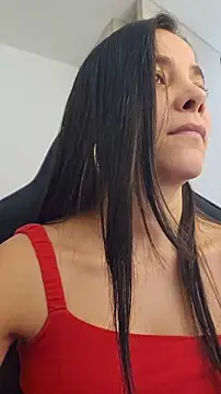 Webcam Model (miaeyes)  is live.Free join now!