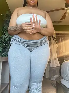 Webcam Model (caramel__cremes)  is live.Free join now!