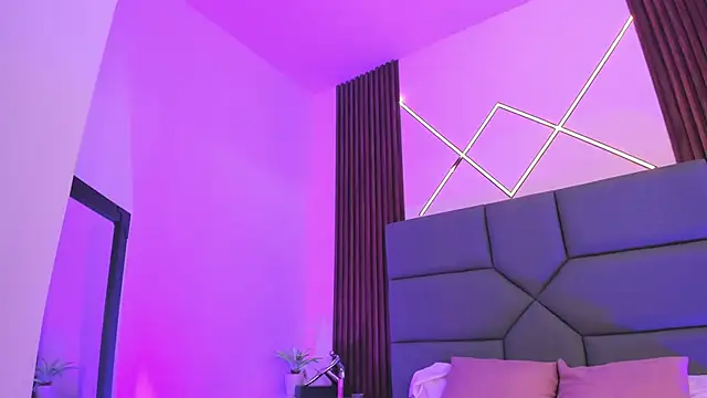 celene_queen - Celene_Queen's free webcam - UK Sex Cams