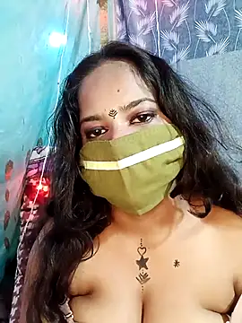 V_HOT_CUTE from StripChat is inFreechat