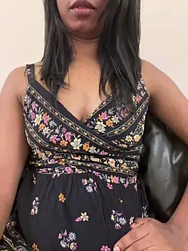 tamil_aarathi - Tamil_Aarathi's free webcam - UK Sex Cams