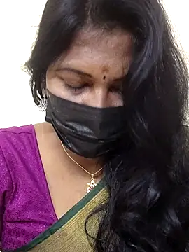 Webcam Model (thamarai)  is live.Free join now!