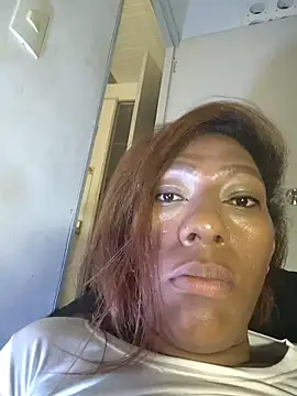 Kristal_Bronw_Lawren