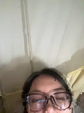 99EE-yy Live Webcam on Stripchat