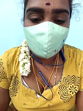 Webcam Model (Tamil_riyalini12)  is live.Free join now!