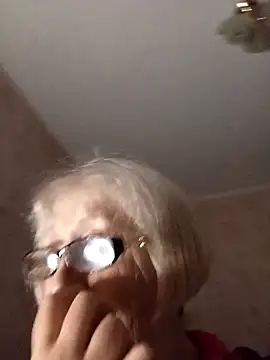 Webcam Model (Anatolia5961)  is live.Free join now!