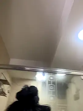 Webcam Model (BrendaCrean)  is live.Free join now!