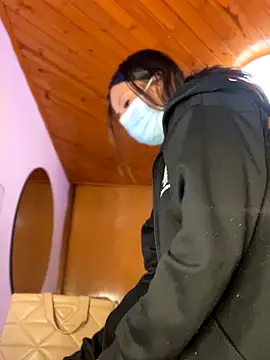 Webcam Model (Camila18_pinkkk)  is live.Free join now!