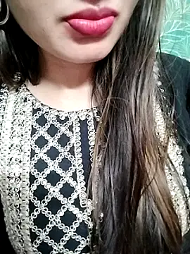 Webcam Model (Noor_Darliing)  is live.Free join now!