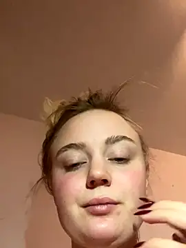 Webcam Model (CherryEmmy)  is live.Free join now!