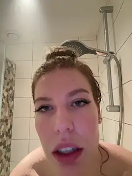 Chloemillerrxx from StripChat is Freechat