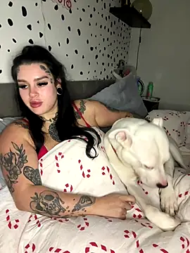 Webcam Model (tempzzz12)  is live.Free join now!