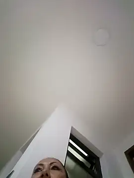 Webcam Model (coral_smitth)  is live.Free join now!