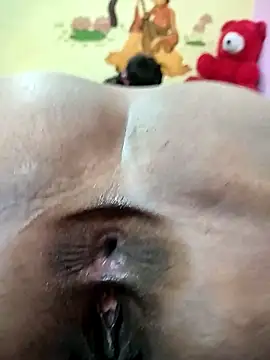 Webcam Model (hotti-rashmi)  is live.Free join now!